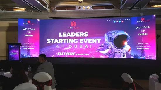 P2 P2.6 P2.9 P3 P3.91 P4 P4.81 P5 P6 мм Высокая HD сценическая реклама Наружный рекламный щит Полноцветная арендная панель Светодиодный дисплей для внутреннего настенного видео